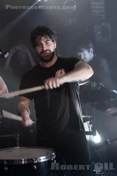 FOALS - 2012-12-13 - PARIS - La Maroquinerie - Yannis Philippakis - Edwin Congreave